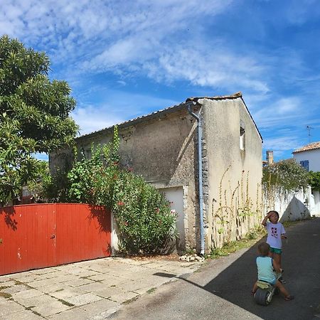 La Maison Rouge Paisible Maison De Pays Saujon Eksteriør billede