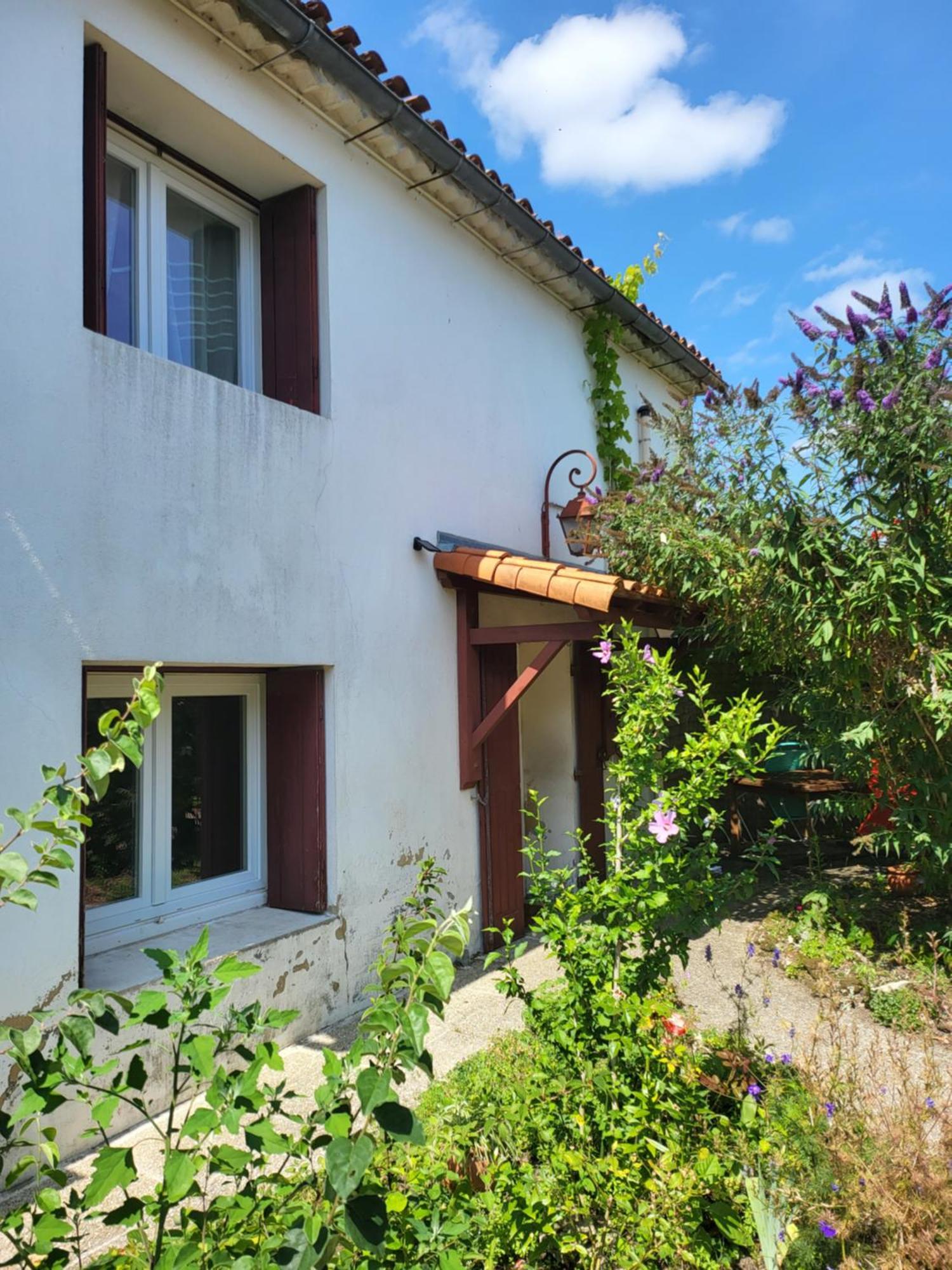 La Maison Rouge Paisible Maison De Pays Saujon Eksteriør billede